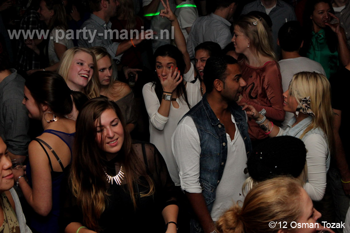 121109_027_simple_club_seven_denhaag_partymania