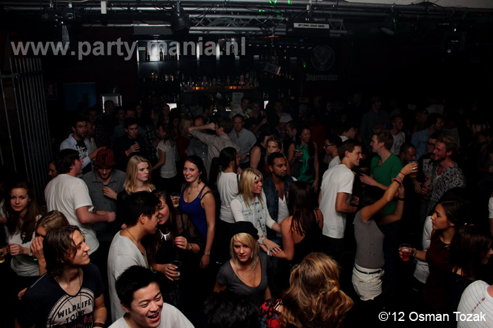 121109_031_simple_club_seven_denhaag_partymania