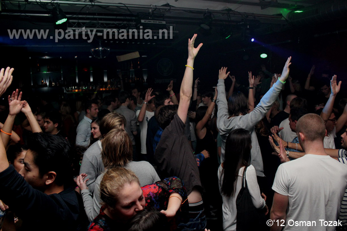 121109_048_simple_club_seven_denhaag_partymania