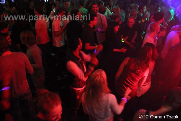 121109_059_simple_club_seven_denhaag_partymania