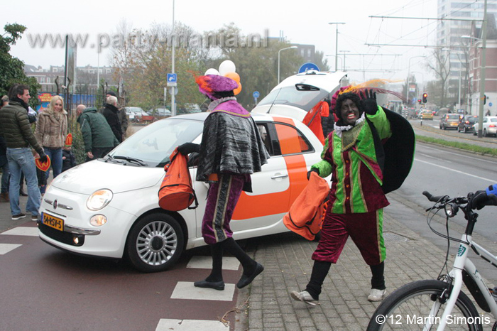 121117_058_intocht_sinterklaas_denhaag_partymania