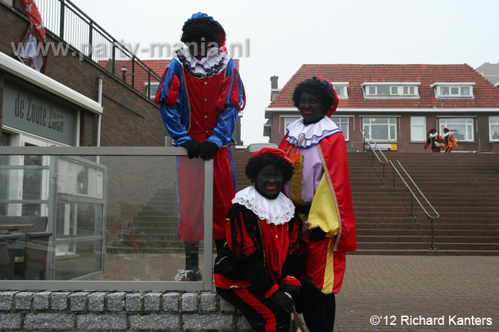 121117_11_intocht_sinterklaas_haven_scheveningen_partymania