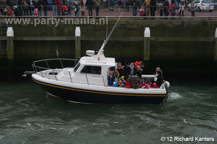 121117_24_intocht_sinterklaas_haven_scheveningen_partymania