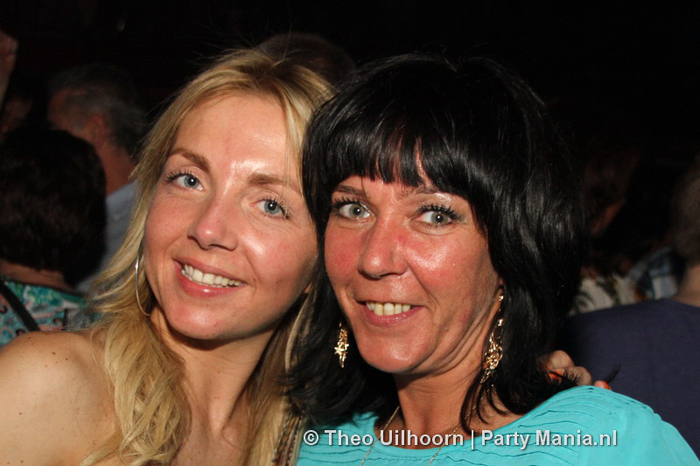 130420_154_nah_paardvantroje_denhaag_partymania