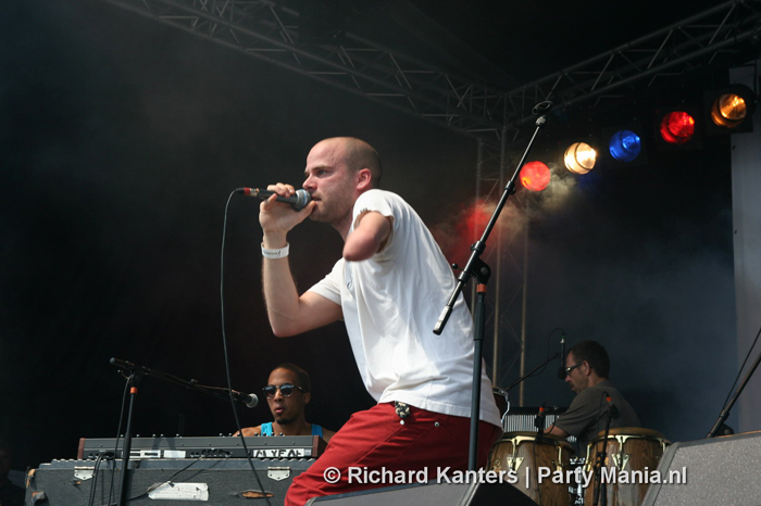 130505_081_bevrijdingsfestival_denhaag_partymania