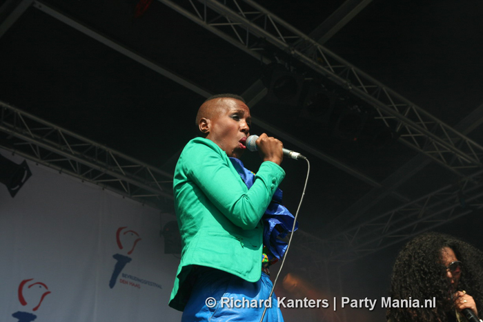 130505_121_bevrijdingsfestival_denhaag_partymania