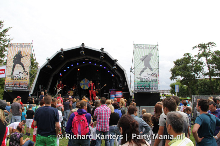 130810_016_waterpop_wateringen_richard_kanters_partymania