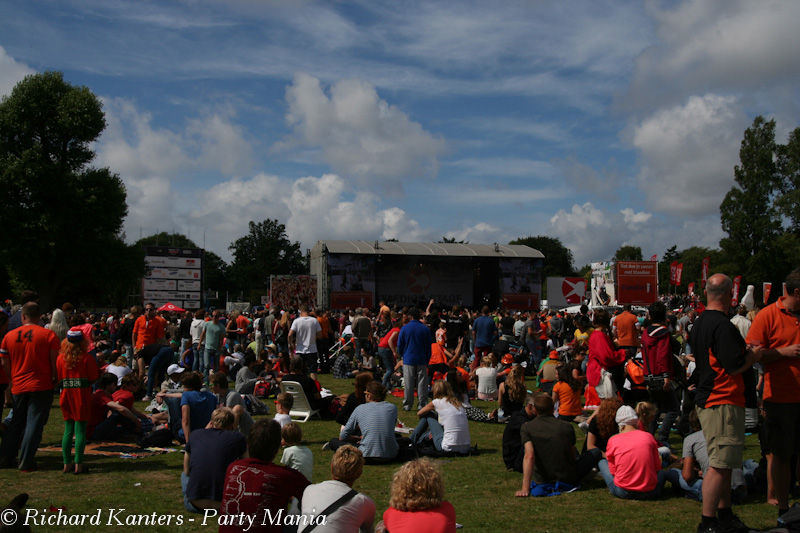 140629_029_parkpop_denhaag_partymania