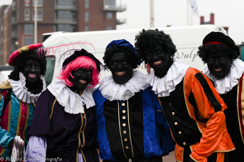 039_intocht_sinterklaas_scheveningen_denhaag_richard_kanters_fotografie