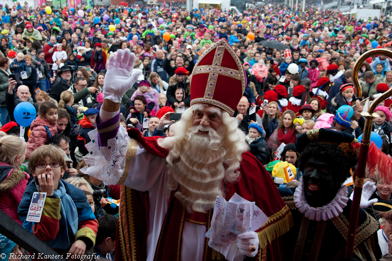 063_intocht_sinterklaas_scheveningen_denhaag_richard_kanters_fotografie