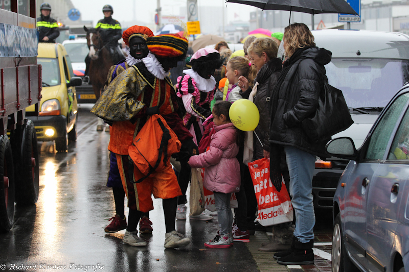 083_intocht_sinterklaas_scheveningen_denhaag_richard_kanters_fotografie